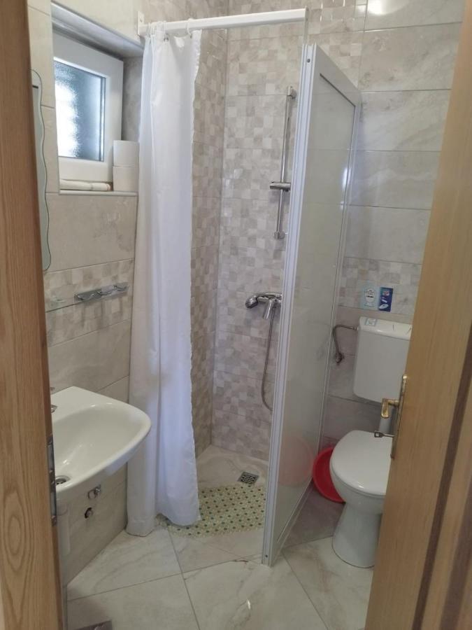 Apartments Mare - 150 M From Beach Brela Luaran gambar