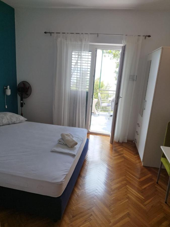 Apartments Mare - 150 M From Beach Brela Luaran gambar